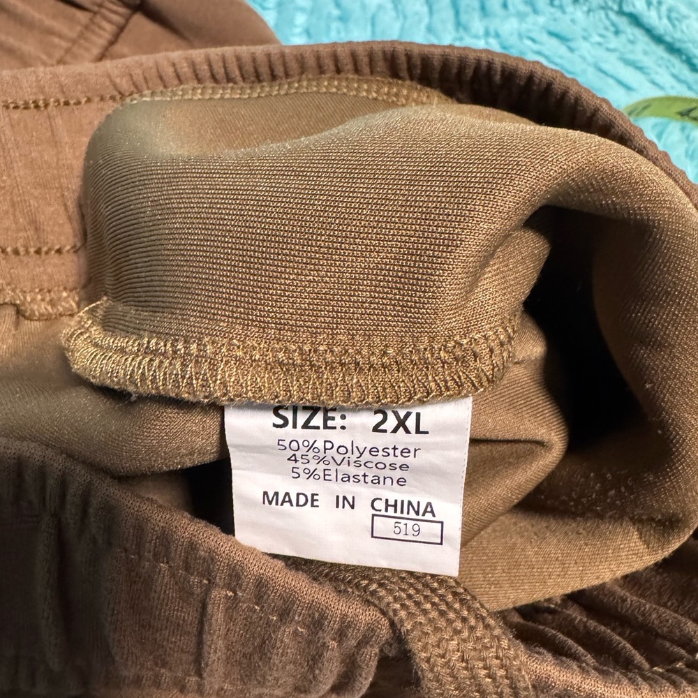 EVALESS Two Piece Women Lounge Set in Coffee 2X - Picture 11 of 16